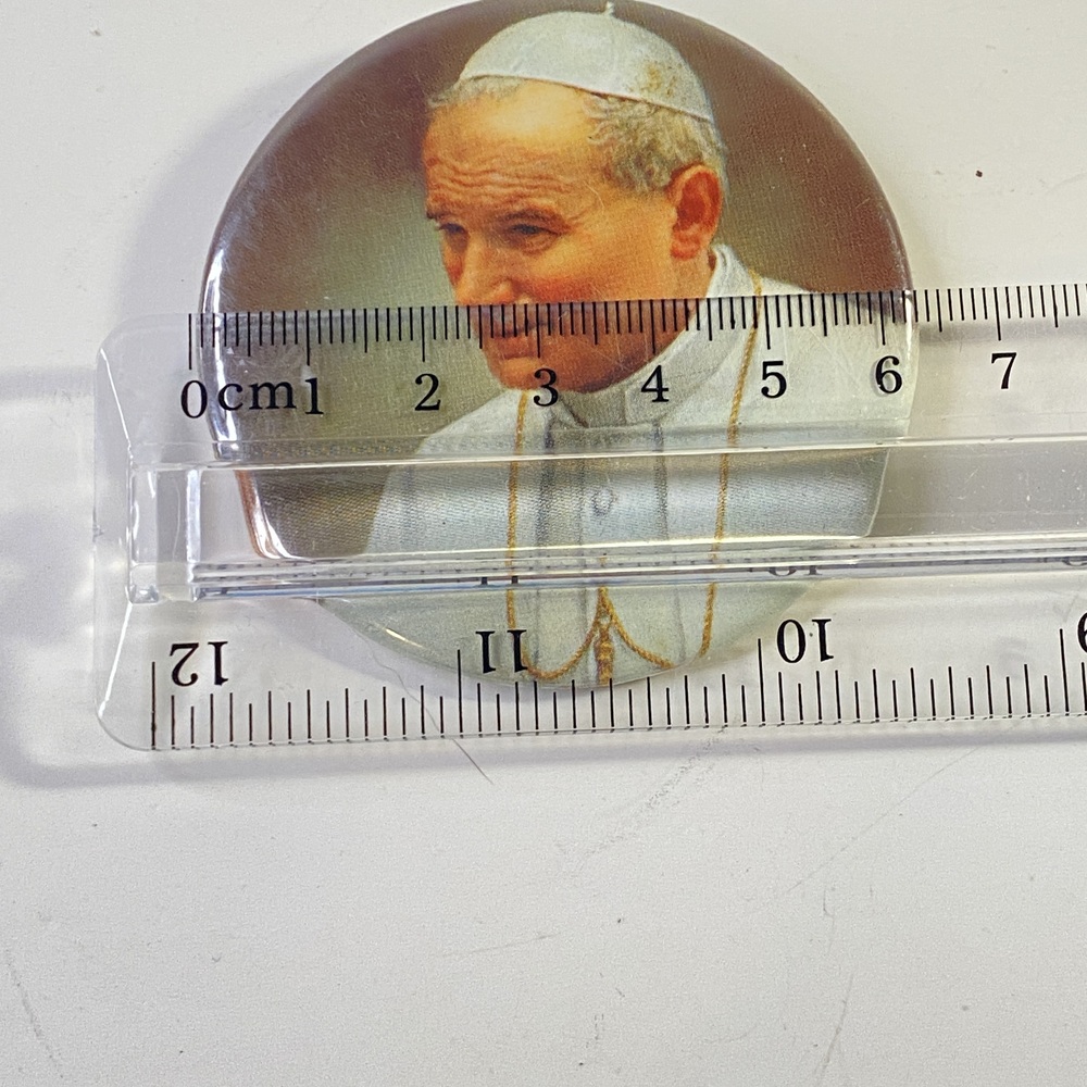 Religious Icon Button Badge - Picture 5 of 5
